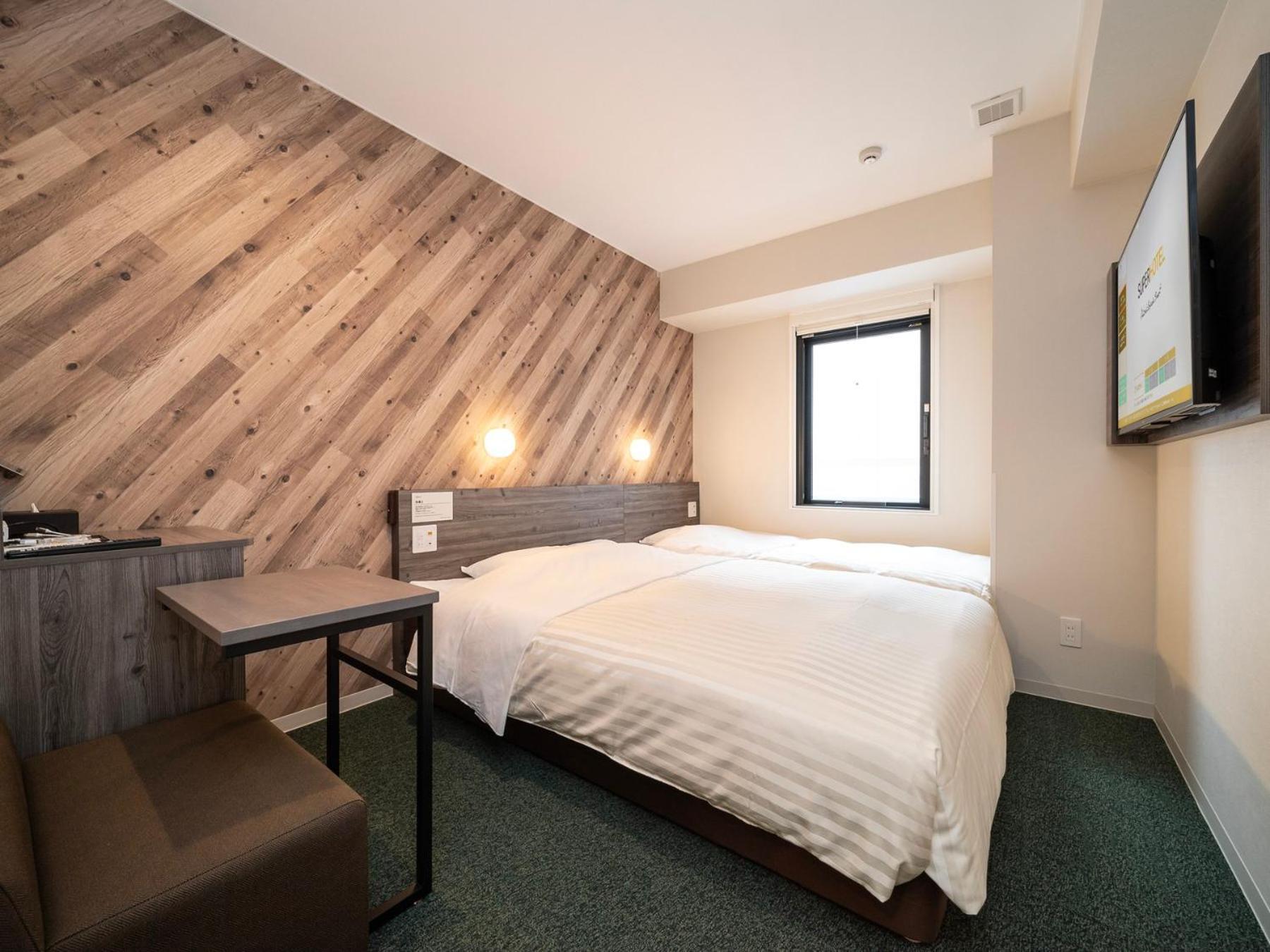 Super Hotel Kumamoto Ekimae Natural Hot Springs מראה חיצוני תמונה